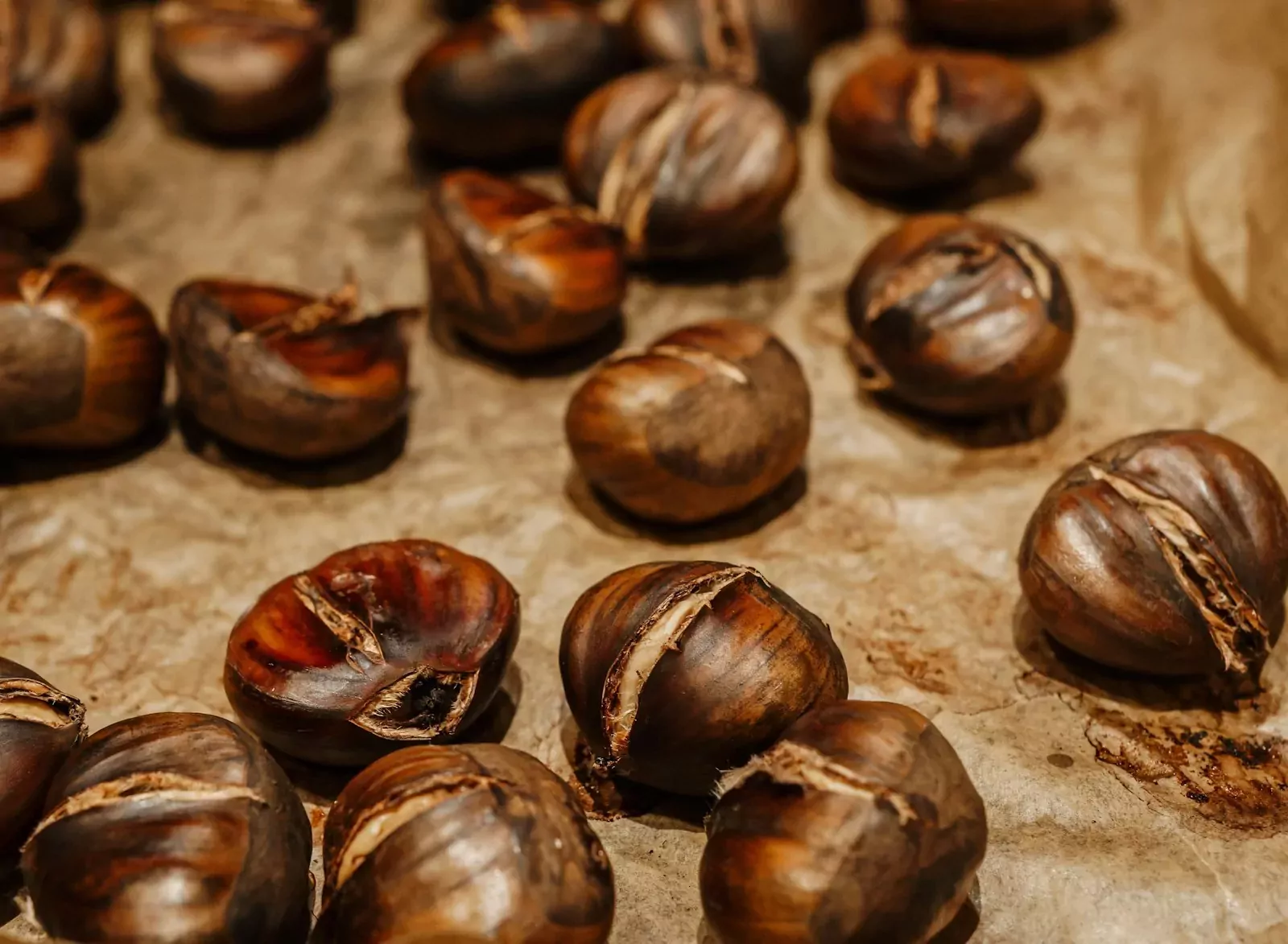 a bunch of nuts that are sitting on a table
